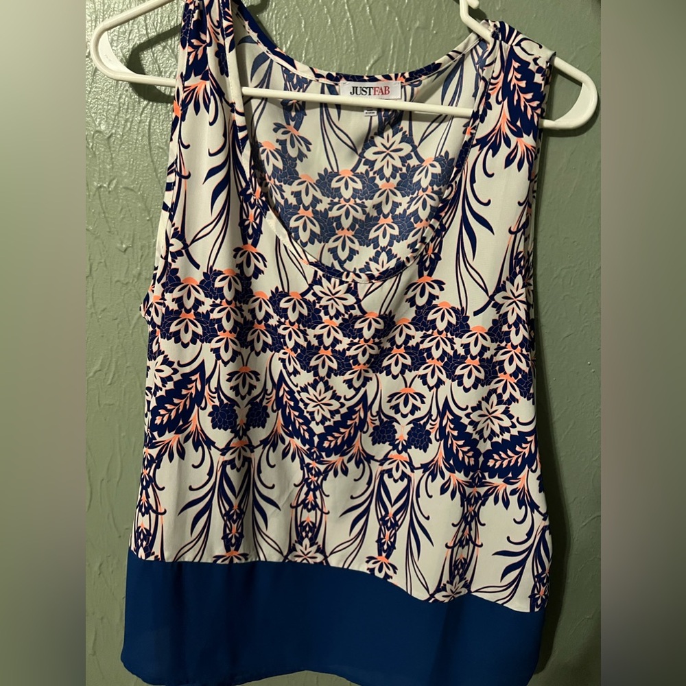 Women’s top
